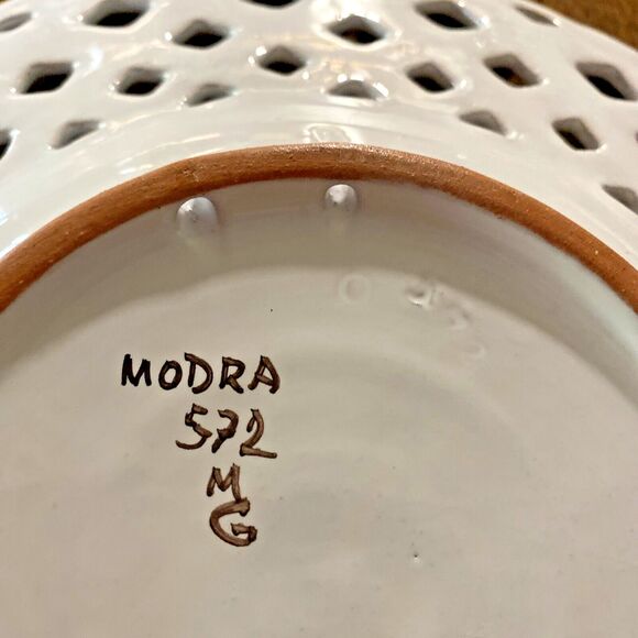 VTG Modra Art Pottery Plate Reticulated Woven Border Flowers 10.25” EUC - Picture 4 of 5